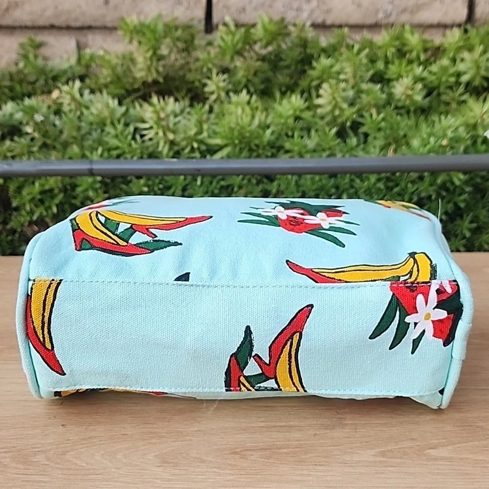 Marc Jacobs Fragrance Canvas Pouch bag Cosmetic Case